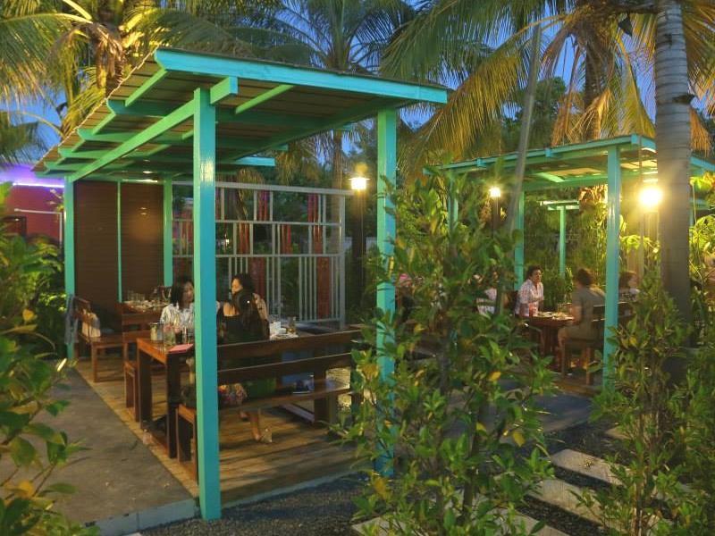 ยูสีเกด รีสอร์ท Sisaket Exterior foto